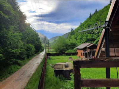 De vânzare casă de vacanță în Apata  !