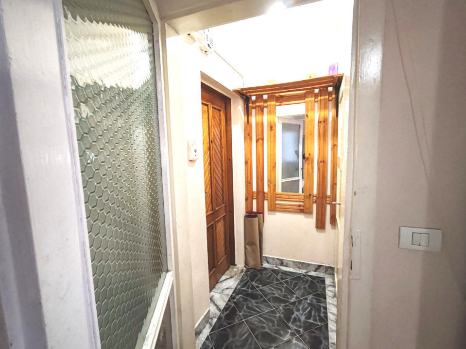 GARSONIERĂ MOBILATĂ - JUDETEAN