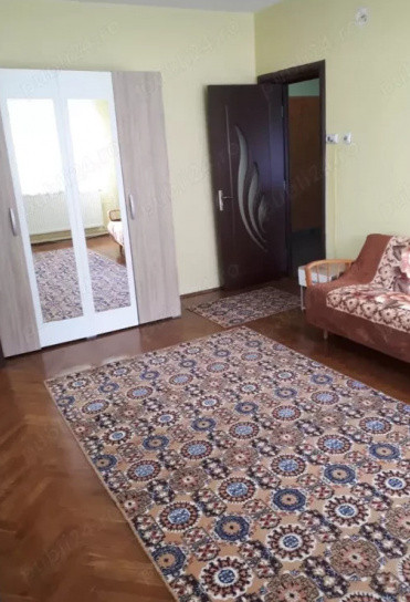 De vănzare apartament 2 camere ,etaj 2, Racadau