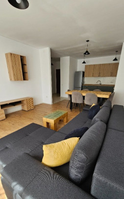 Vand apartament în Tâmpa Gardens – Apartament cu Randament Ridicat