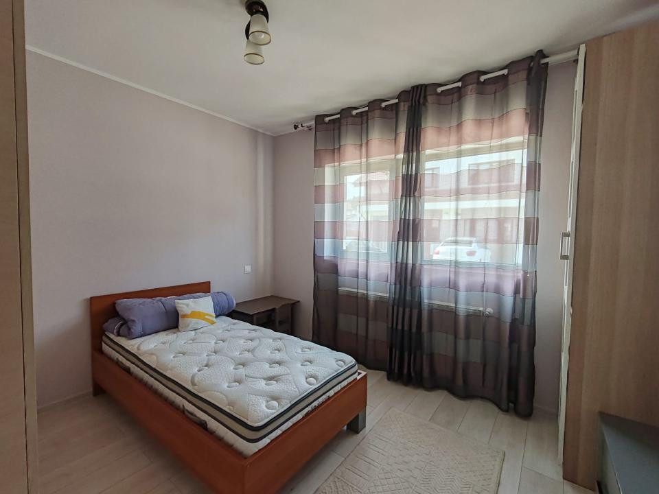 Casa Modernă de Închiriat în Sămpetru - 3 Dormitoare, Living,Terasă și Curte!