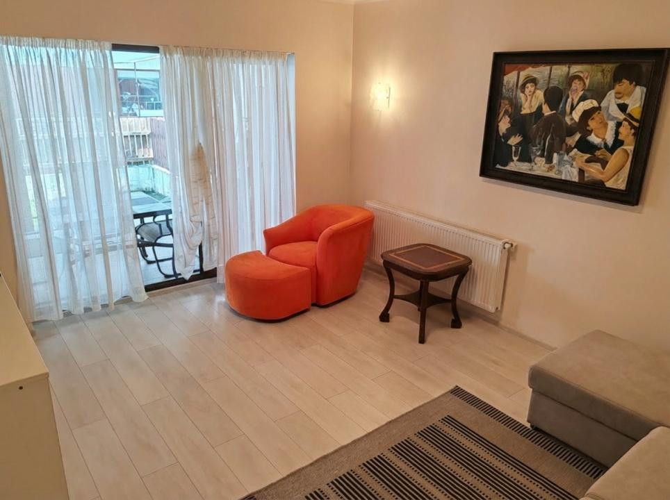 Casa Modernă de Închiriat în Sămpetru - 3 Dormitoare, Living,Terasă și Curte!