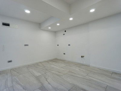 Apartament 3 camere  Centrul Istoric 