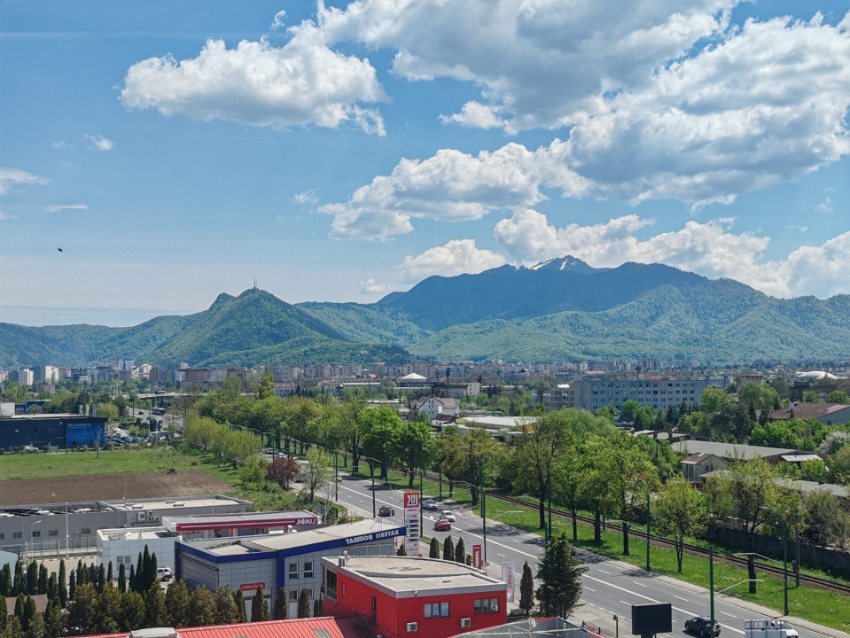 Apartament 4 camere mobilat și utilat !