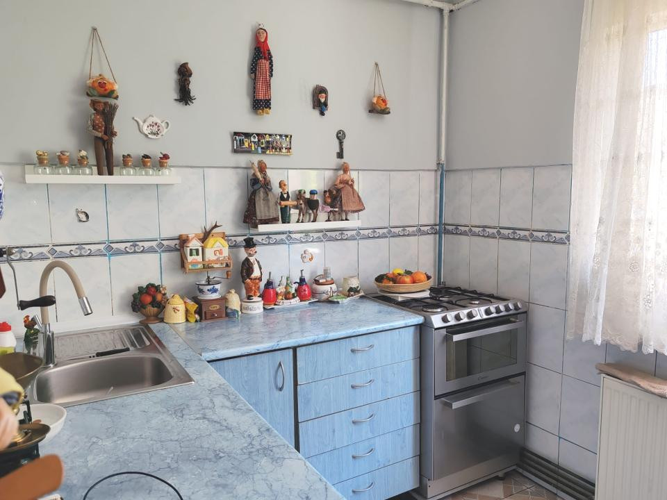 APARTAMENT 2 CAMERE DECOMANDAT