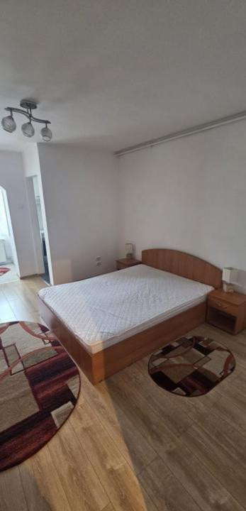 Garsonieră -. Disponibila imediat.