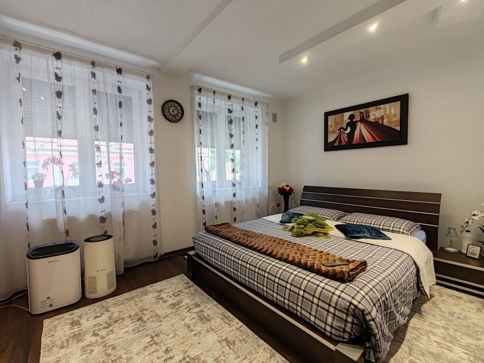 Casa Ghimbav !