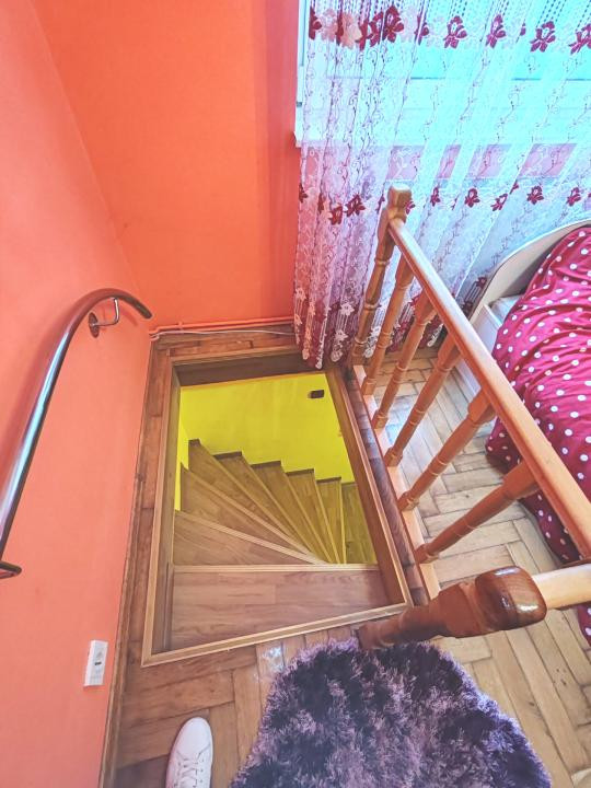 Apartament 3 camere Zona  Tractorul !