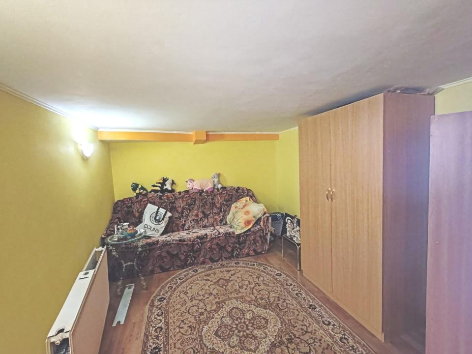 Apartament 3 camere Zona  Tractorul !