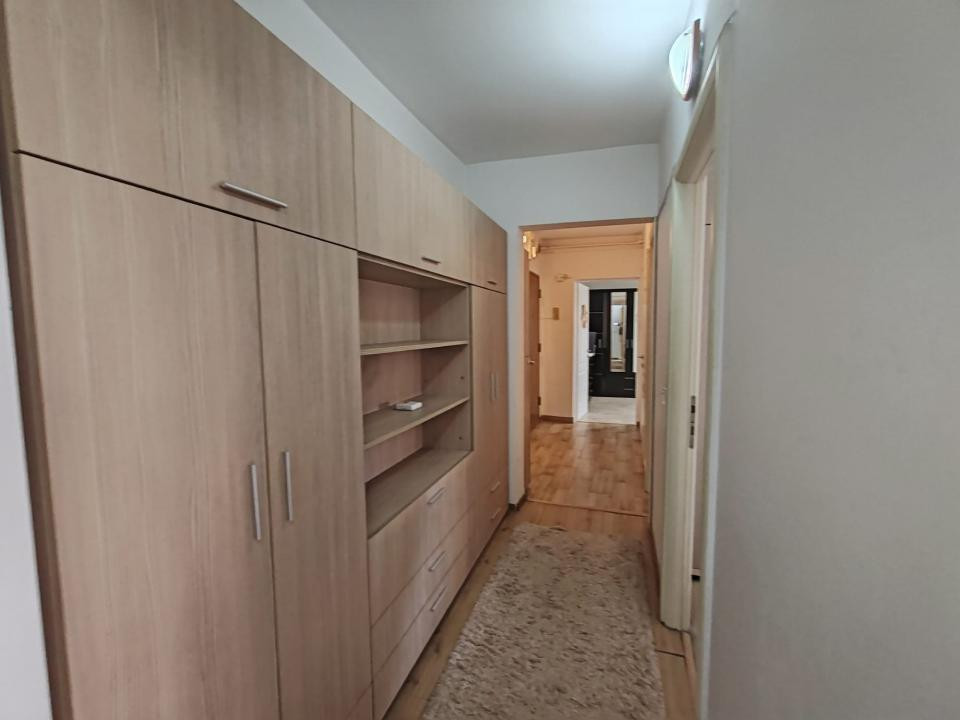 Apartament 3 camere  Grivitei 