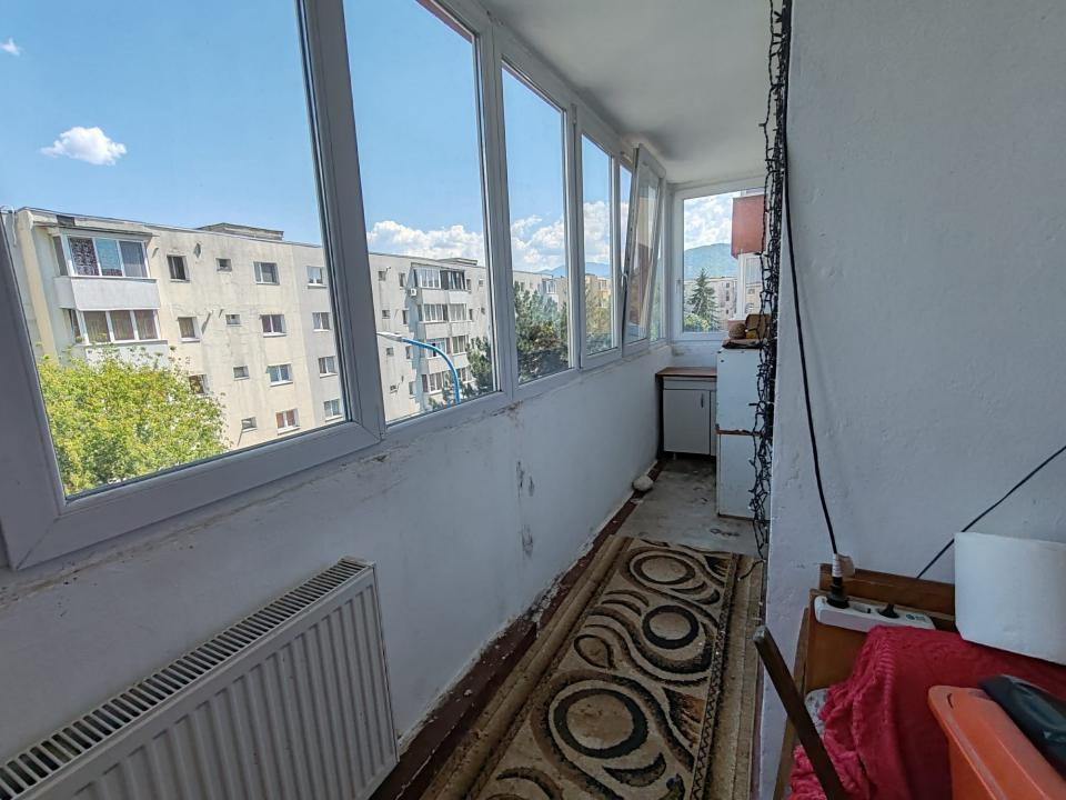 Apartament 3 camere  liber la  Vanzare !