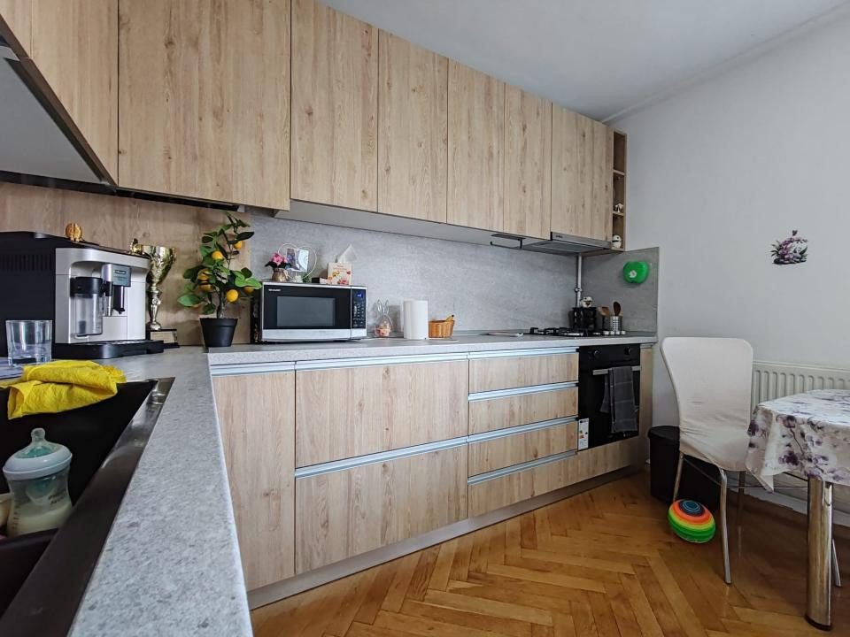 APARTAMENT 2 CAMERE DECOMANDAT !