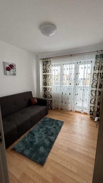 Apartament 3 camere de închiriat, Zona Gării