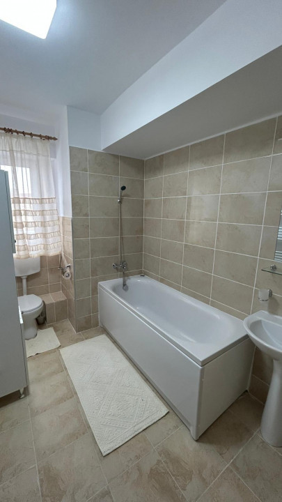 Apartament 3 camere de închiriat, Zona Gării