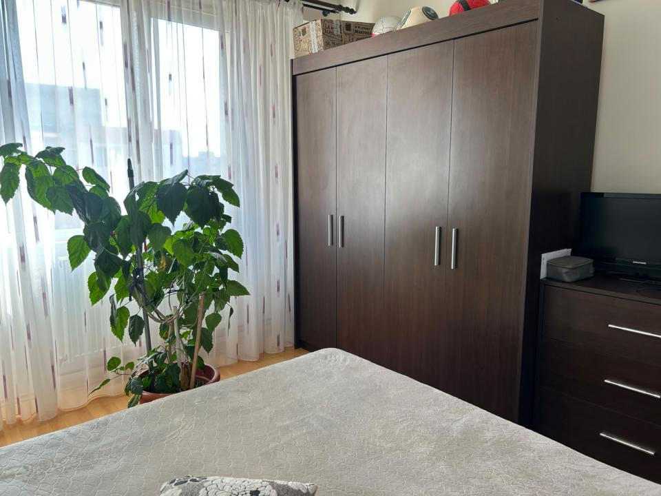Apartament 3 camere Zona Astra !