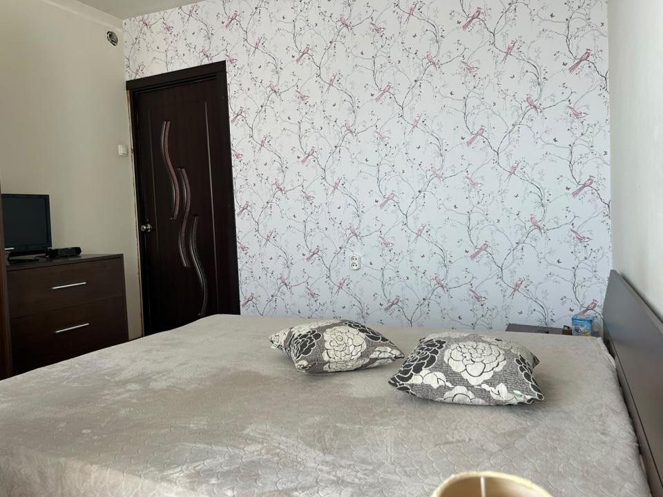 Apartament 3 camere Zona Astra !