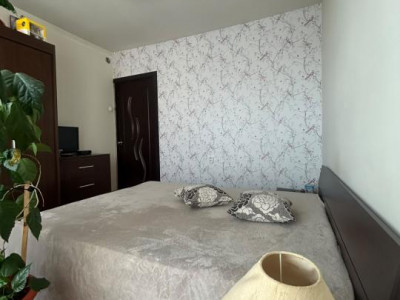 Apartament 3 camere Zona Astra !