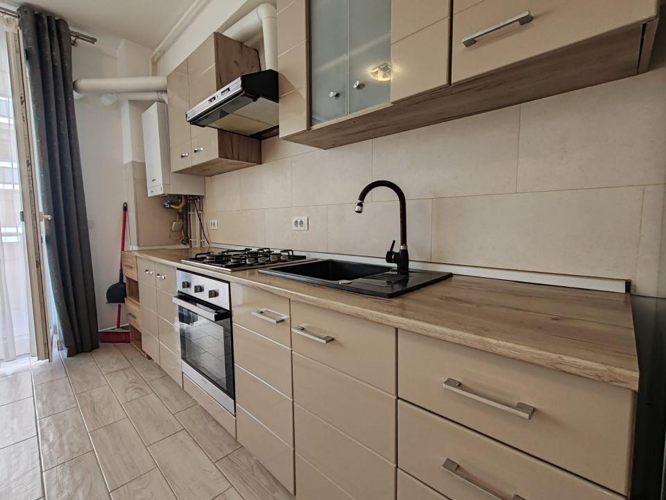 !Apartament 2 camere Coresi !