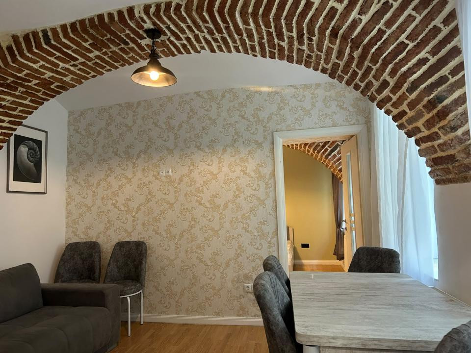 Apartament 2 camere Zona Centru Istoric 