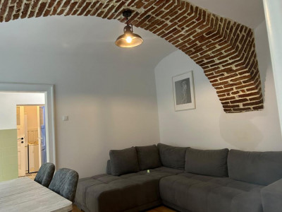 Apartament 2 camere Zona Centru Istoric 