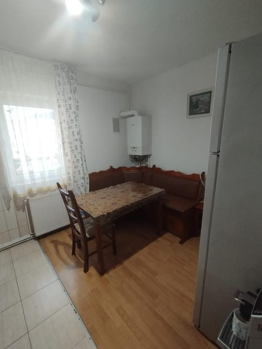 Apartament  2 camere  !