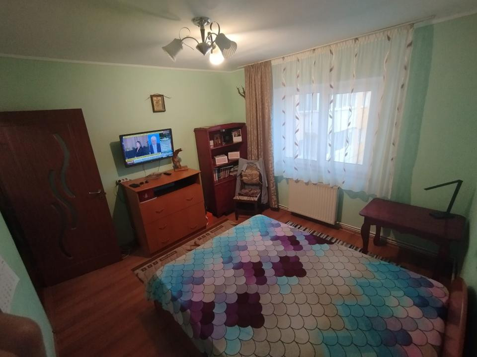 Apartament  2 camere  !