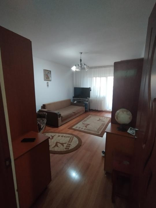 Apartament  2 camere  !