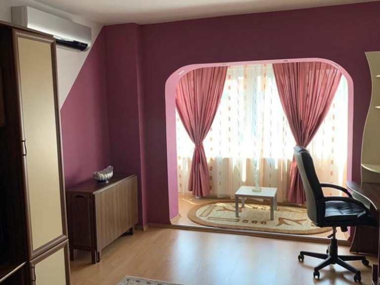 Apartament 2 camere Centrul Civic 