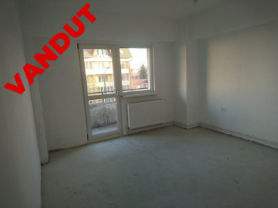 Apartament 4 camere Zona Centrul Civic 