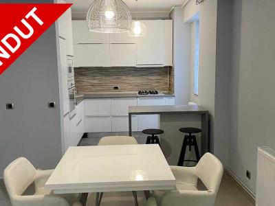 Apartament 3 camere Isaran 