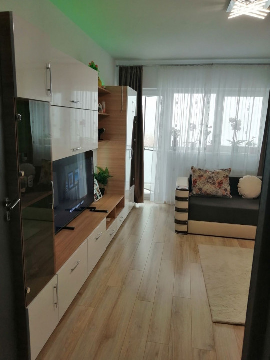  Apartament 3 camere  Coresi 