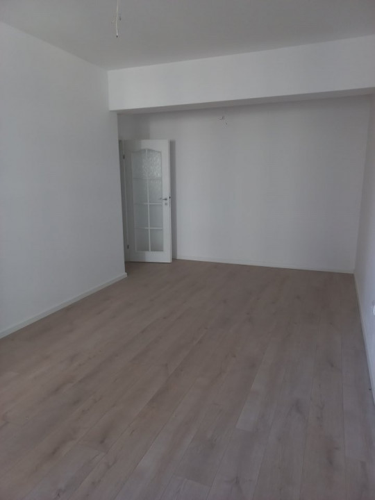 Apartament 2 camere  Coresi.